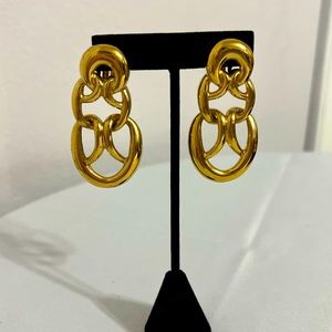 Vintage Givenchy Paris New York Gold Tone Dangle Abstract Clip Earrings #026